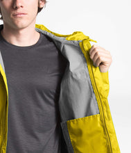 
                        
                          Load image into Gallery viewer, The North Face Men’s Venture 2 Waterproof Hooded Rain Jacket
                        
                      