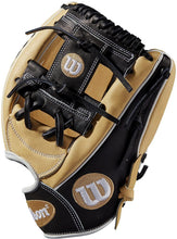 
                        
                          गैलरी व्यूवर में इमेज लोड करें, Wilson A2000 Baseball Glove Series - JOY2ESpree
                        
                      