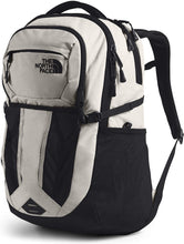 
                        
                          Cargar imagen en el visor de la galería, The North Face Women's Recon Backpack, TNF Black Heather/Silver Reflective, One Size
                        
                      