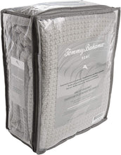 
                        
                          將圖片載入圖庫檢視器 Tommy Bahama Bahama Coast Gray Cotton Blanket Pelicans
                        
                      
