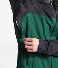 
                        
                          Load image into Gallery viewer, The North Face Men’s Venture 2 Waterproof Hooded Rain Jacket
                        
                      