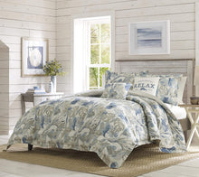 
                        
                          Load image into Gallery viewer, Tommy Bahama Raw Coast Collection Comforter Set
                        
                      