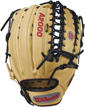 
                        
                          गैलरी व्यूवर में इमेज लोड करें, Wilson A2000 Baseball Glove Series - JOY2ESpree
                        
                      