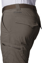 
                        
                          Cargar imagen en el visor de la galería, Columbia Men's Silver Ridge Convertible Pants
                        
                      