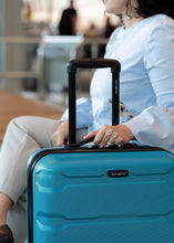 
                        
                          Load image into Gallery viewer, Samsonite Omni PC Hardside Expandable Luggage with Spinner Wheels, Black, Carry-On 20-Inch
                        
                      