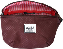 
                        
                          Load image into Gallery viewer, Herschel Fourteen Waist Pack, Black, 1.0L
                        
                      