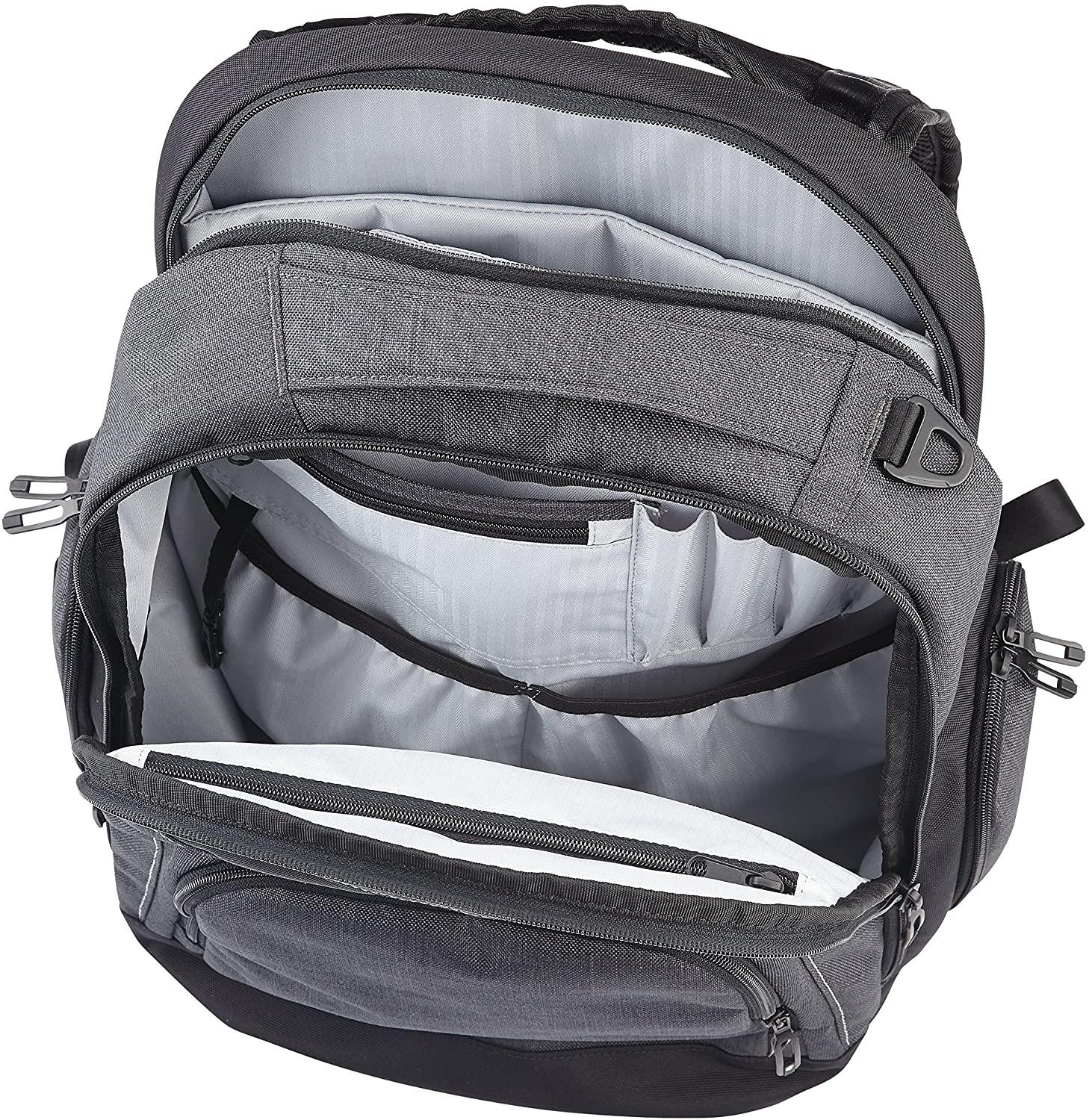 TaylorMade Golf 2018 Travel Gear - JOY2ESpree