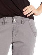 
                        
                          Muat gambar ke penampil Galeri, Jag Jeans Women's Flora Chino Crop
                        
                      
