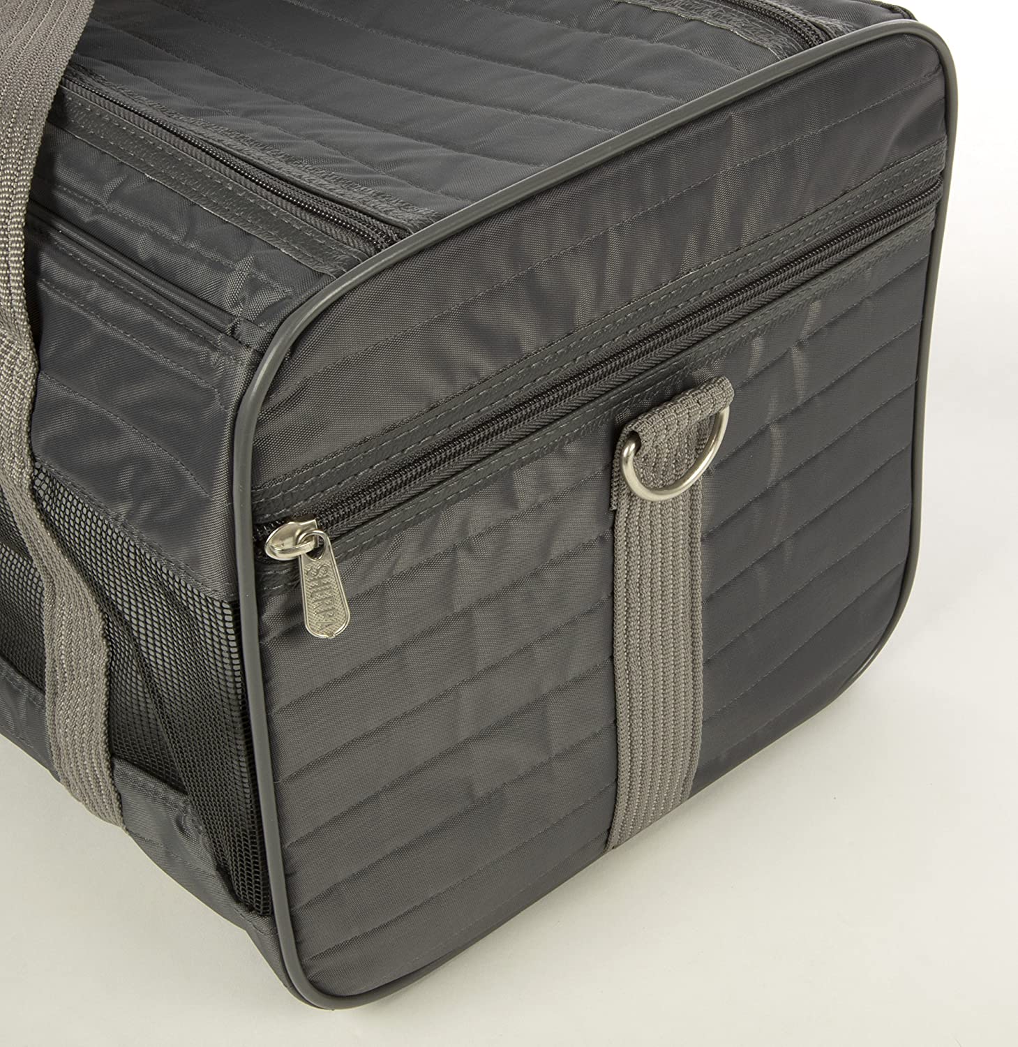 Sherpa Original Deluxe Airline Approved Pet Carrier, Medium, Black