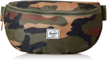 
                        
                          Load image into Gallery viewer, Herschel Sixteen Waist Pack, Black, 5.0L
                        
                      