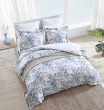 
                        
                          Muat gambar ke penampil Galeri, Tommy Bahama | Bakers Bluff Collection | Comforter Set - 100% Cotton, Ultra-Soft &amp; Breathable, Reversible Bedding with Matching Shams, Queen, Blue
                        
                      