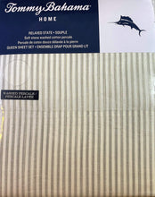 
                        
                          Muat gambar ke penampil Galeri, Tommy Bahama Paloma Stripe Light Gray/White Stone Washed Cotton Percale Sheet Set Queen
                        
                      