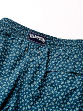 
                        
                          Load image into Gallery viewer, Vilebrequin Men's Moorea Micro Turtles Swim Trunk
                        
                      