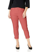 
                        
                          Load image into Gallery viewer, Jag Jeans Women's Plus Size Carter Girlfriend Jean
                        
                      