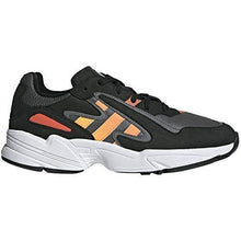 
                        
                          Muat gambar ke penampil Galeri, adidas Men's Strutter Cross Trainer - JOY2ESpree
                        
                      