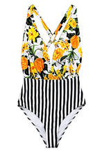 
                        
                          將圖片載入圖庫檢視器 CUPSHE Women's Halter One Piece Swimsuit Keeping You Accompained Swimwear
                        
                      