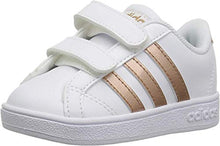 
                        
                          Load image into Gallery viewer, adidas Toddler Baseline Shoes
                        
                      