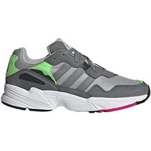 
                        
                          Muat gambar ke penampil Galeri, adidas Men's Strutter Cross Trainer - JOY2ESpree
                        
                      
