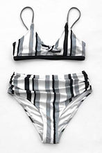 
                        
                          將圖片載入圖庫檢視器 CUPSHE Women's Stripe Bikini Bowknot Shirred Swimsuit
                        
                      