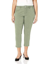 
                        
                          Cargar imagen en el visor de la galería, Jag Jeans Women's Plus Size Flora Chino Crop
                        
                      