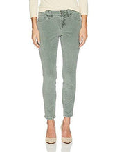 
                        
                          Cargar imagen en el visor de la galería, Jag Jeans Women's Mera Skinny Ankle Pant in Refined Corduroy
                        
                      