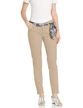 
                        
                          Cargar imagen en el visor de la galería, Jag Jeans Women's Carter Girlfriend Jean with Satin Belt
                        
                      