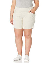 
                        
                          將圖片載入圖庫檢視器 Jag Jeans Women's Plus Size Ainsley 8" Pull on Short
                        
                      