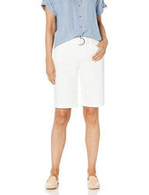 
                        
                          Load image into Gallery viewer, Jag Jeans Women's Thelma Pull on Bermuda W/Belt Short
                        
                      