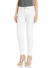 
                        
                          Cargar imagen en el visor de la galería, Jag Jeans Women's Carter Girlfriend Jean
                        
                      